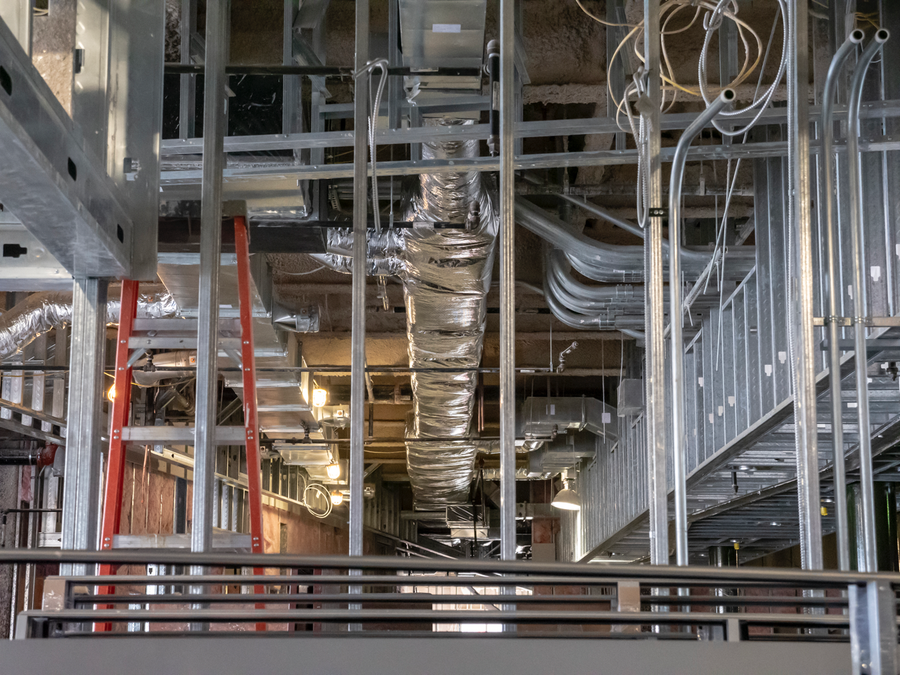 Industrial Ductwork & Piping Installed at Columbia College. Installed by Hulett in Missouri.