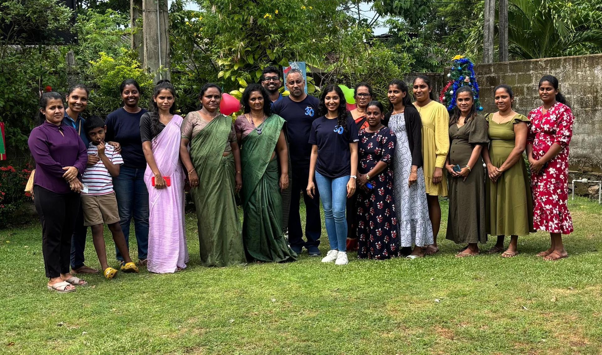 Image of CMB Staxers enjoying an evening with Sarvodaya Community Kitchen.