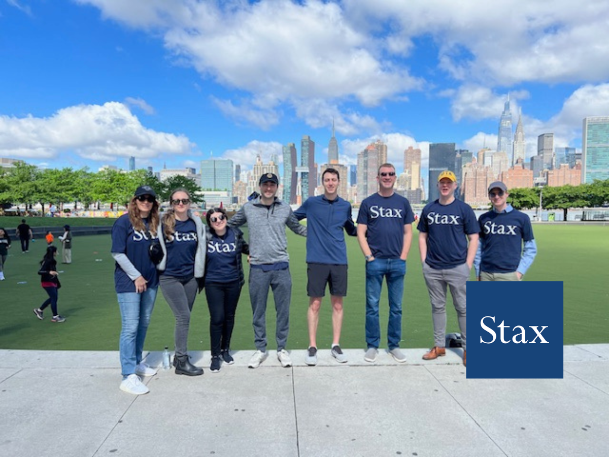 Stax NY Volunteers at Hunters Point Park