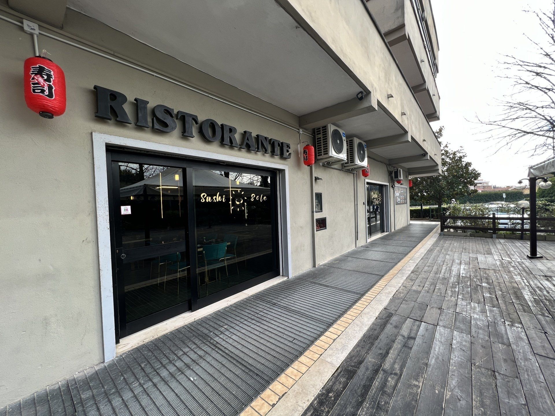 locale sushi sole