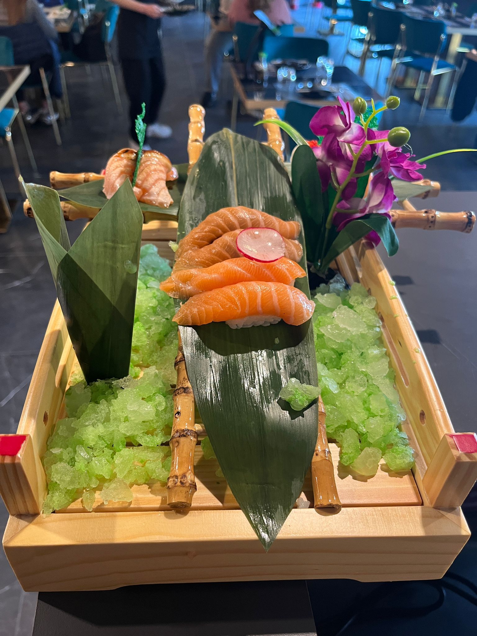 Sushi a base di salmone