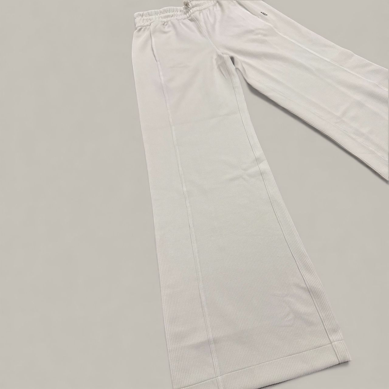 Coutout Motion Yoga Pants