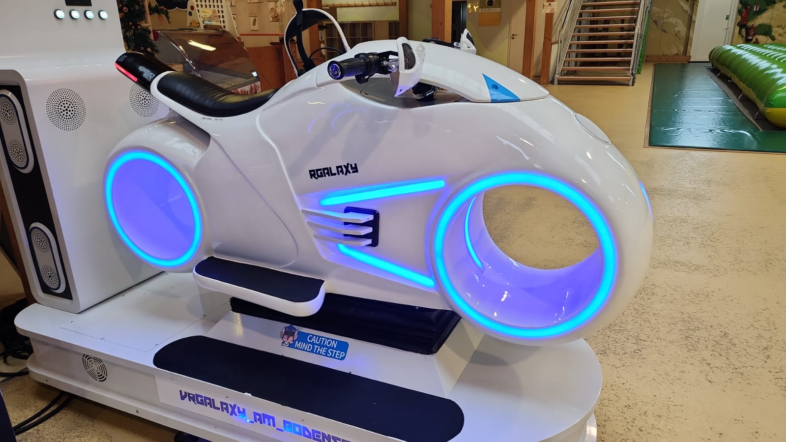 Indoorspielpark Mumpitz VR-Motorrad