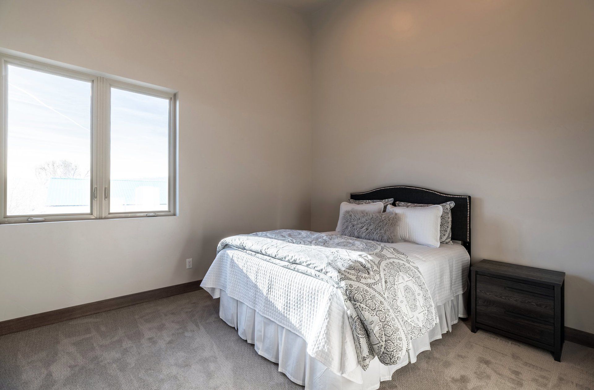 CL_1115_interior_bed_02_b