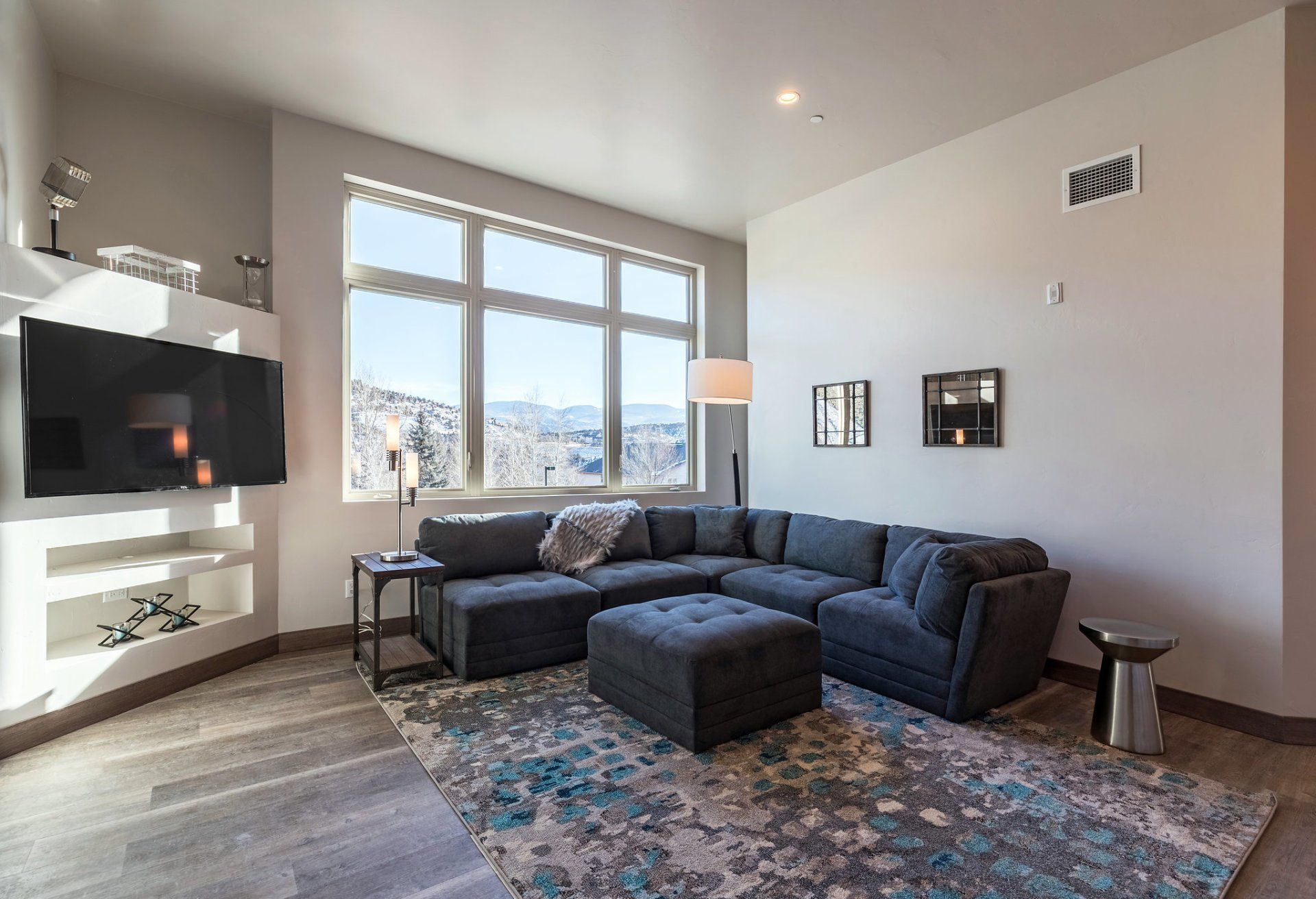 CL_1115_interior_living