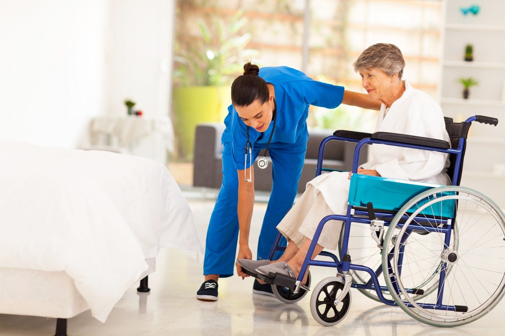 infermieri per assistenza anziani