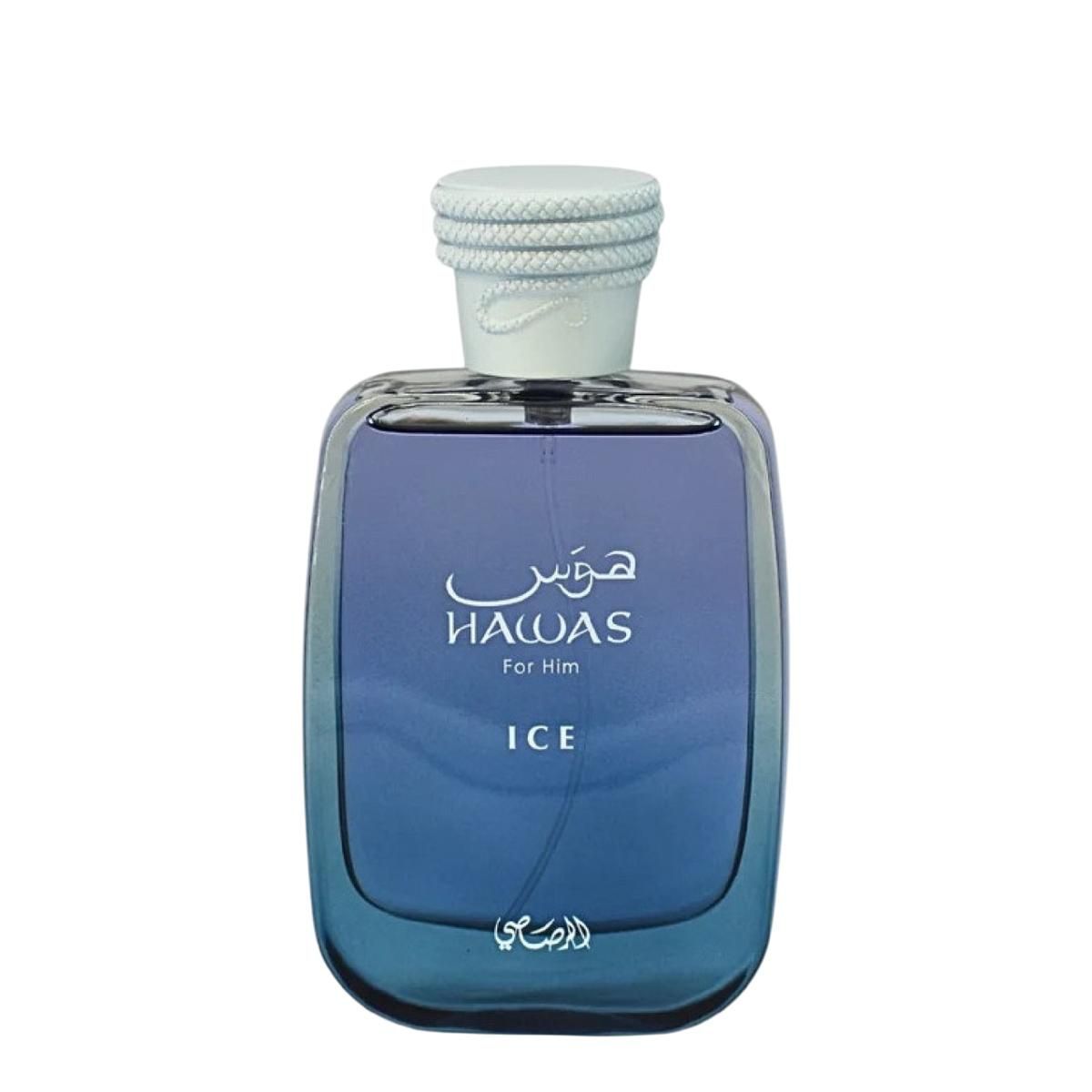 Frasco de colonia Hawas Ice con degradado azul y tapón blanco sobre fondo blanco.