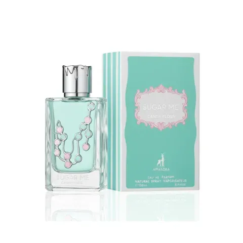 Frasco de perfume turquesa junto a una caja a juego de color menta y rosa sobre un fondo blanco.