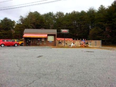 Office Location — Doggy Daycare in Lenoir, NC