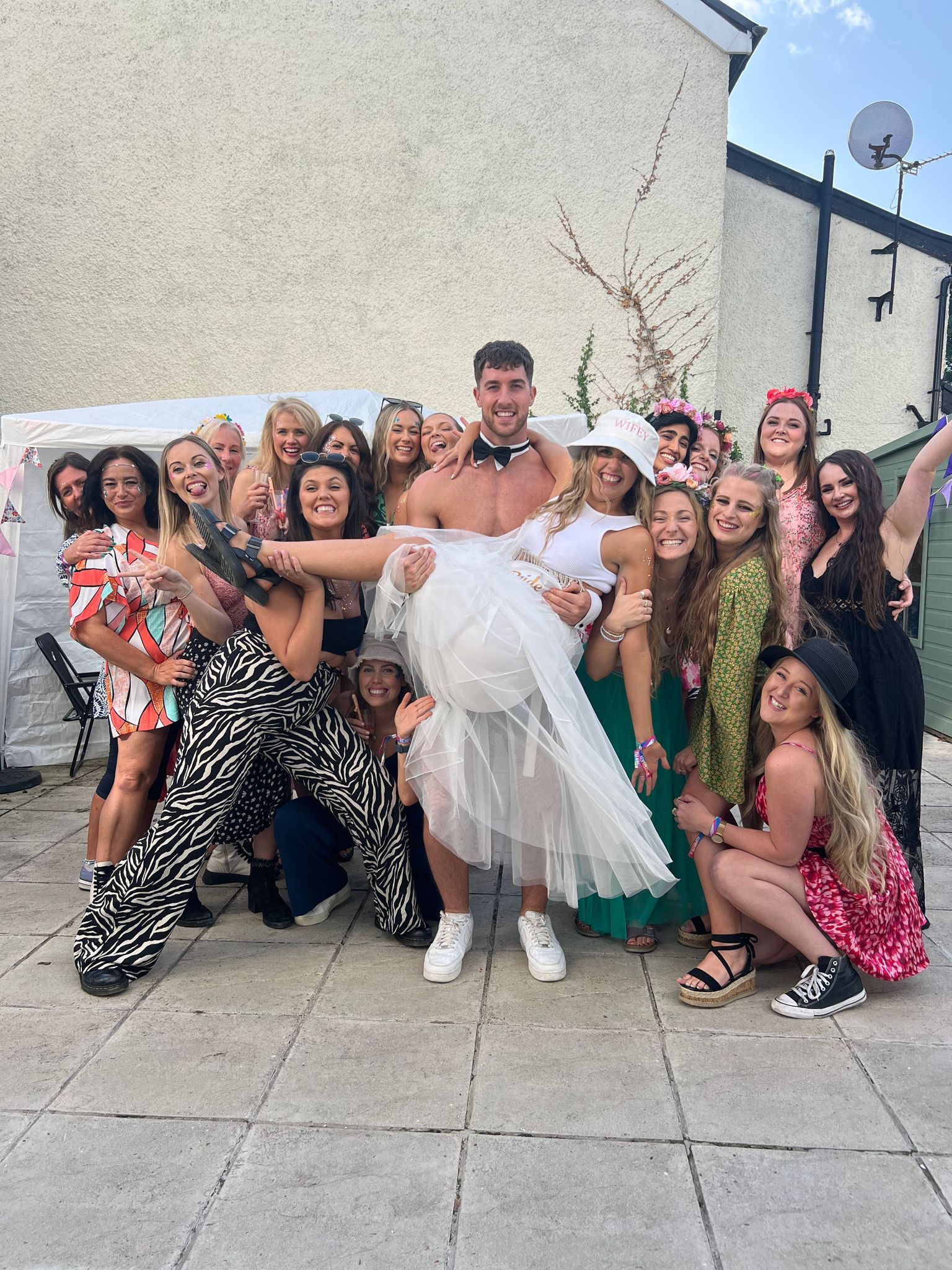Male stripper and buff butler hen party package uk