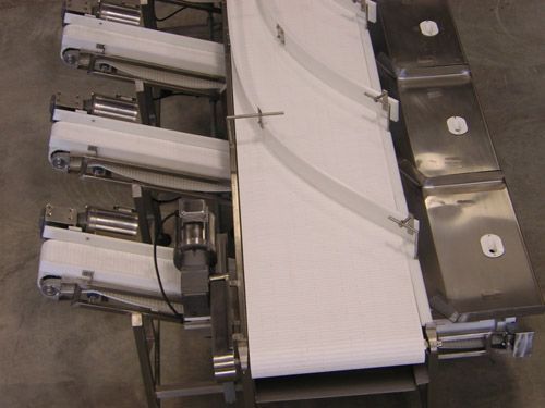 Conveyor belt machine