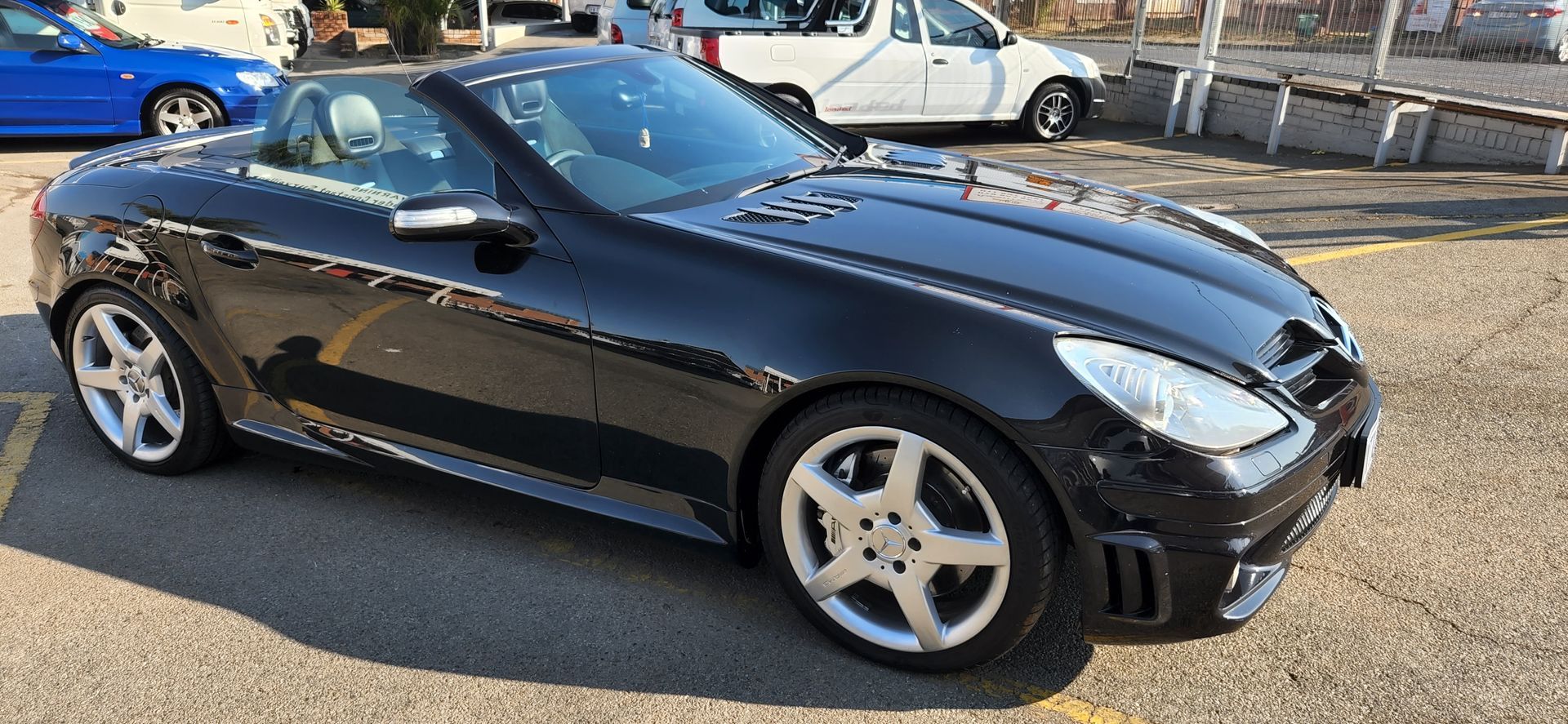 JHB Super Motors Showroom