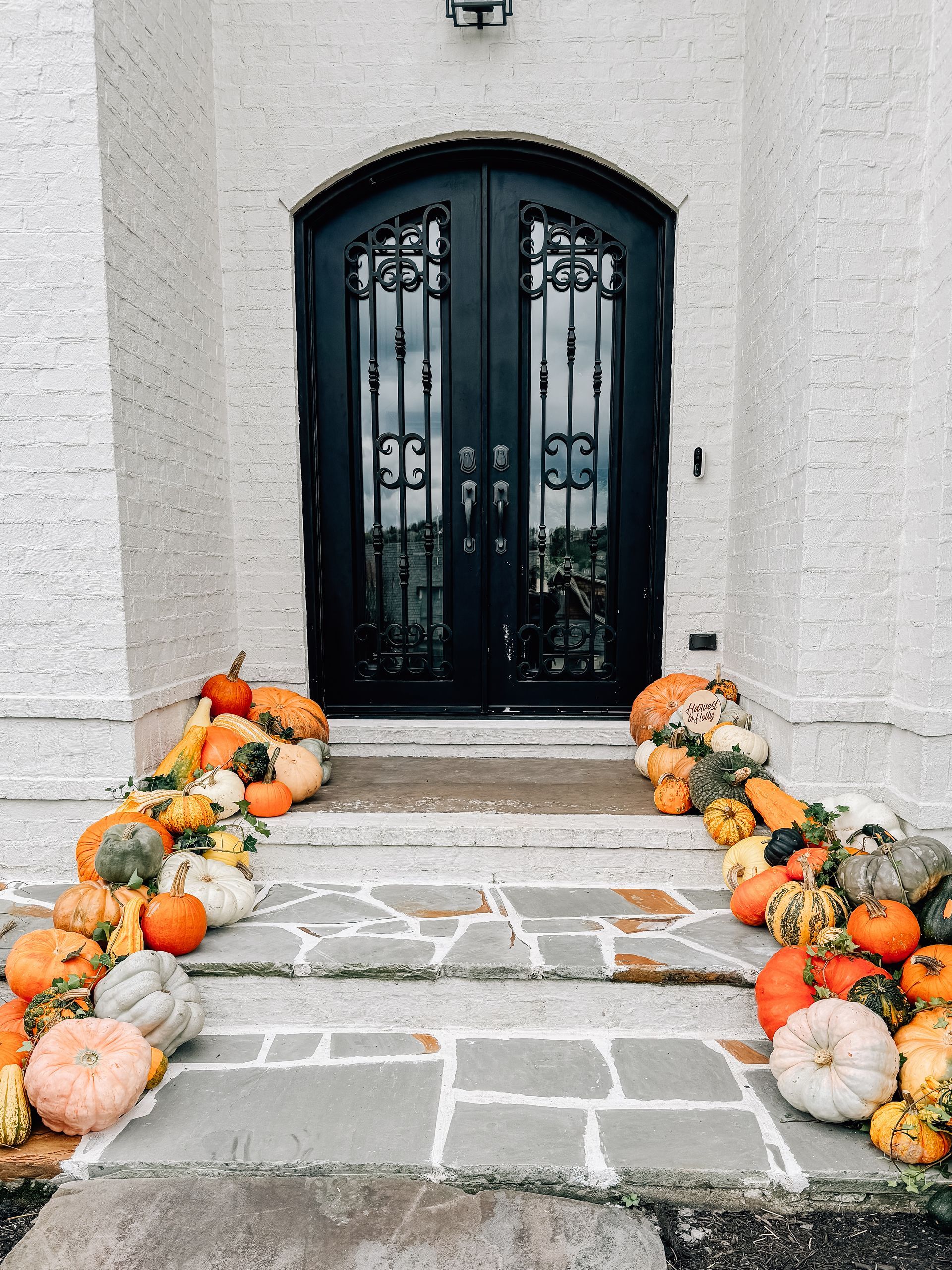 steps_with_pumpkins_lining_the side