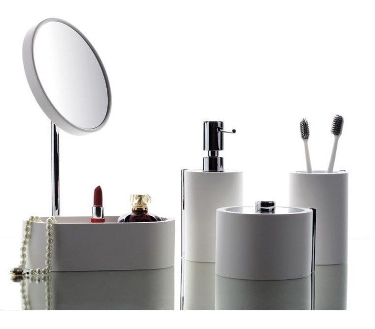 arredo e accessori bagno Milano