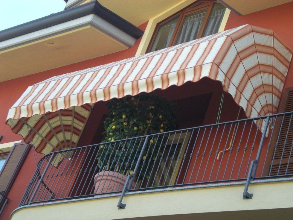 Tenda da sole arancione