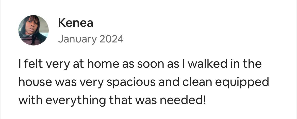 Five-star Airbnb reviews praising Arrivee's exceptional vacation rental management services