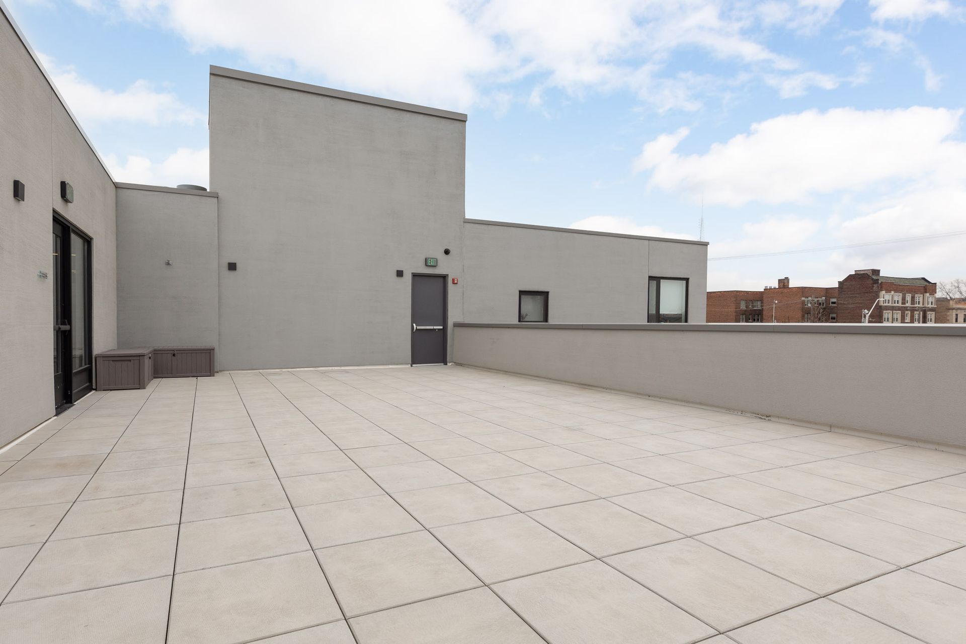 Fourth and Selden Exterior Photo