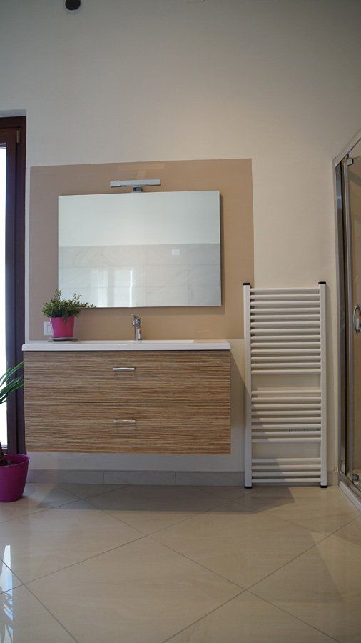 mobile legno bagno
