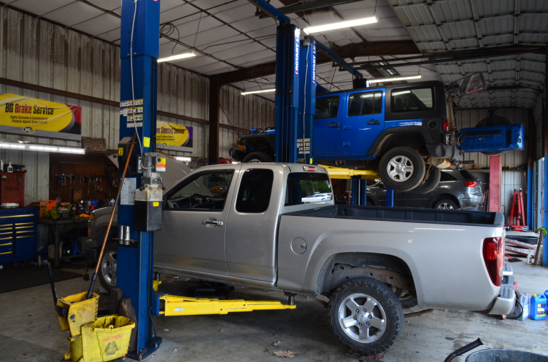 Our Service Inside - Akin Auto Care