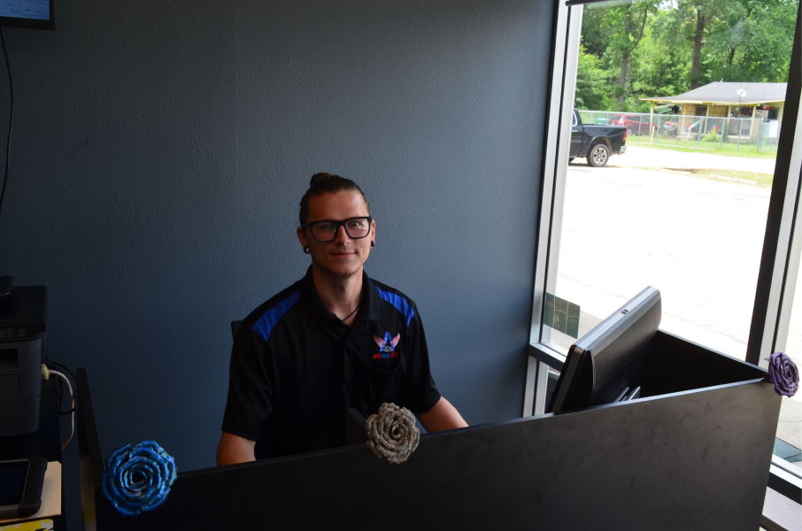 Team Member at Akin Auto Care - Cleveland, TX