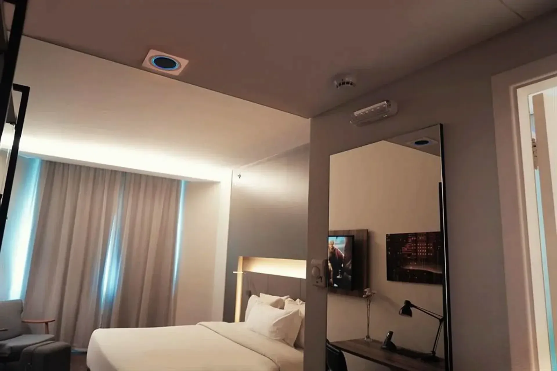 Premium Smart Room