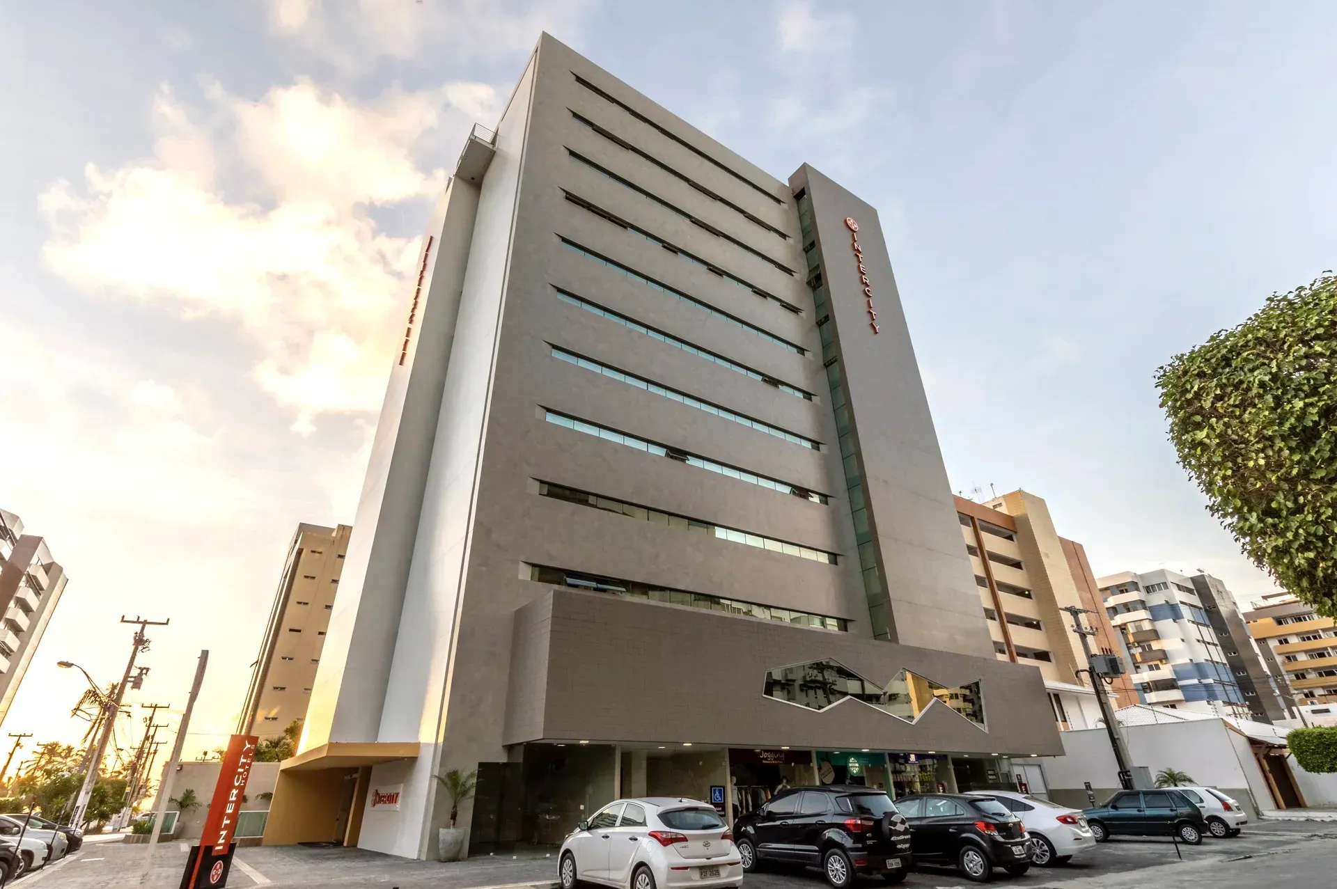 HOTEL INTERCITY MACEIÓ