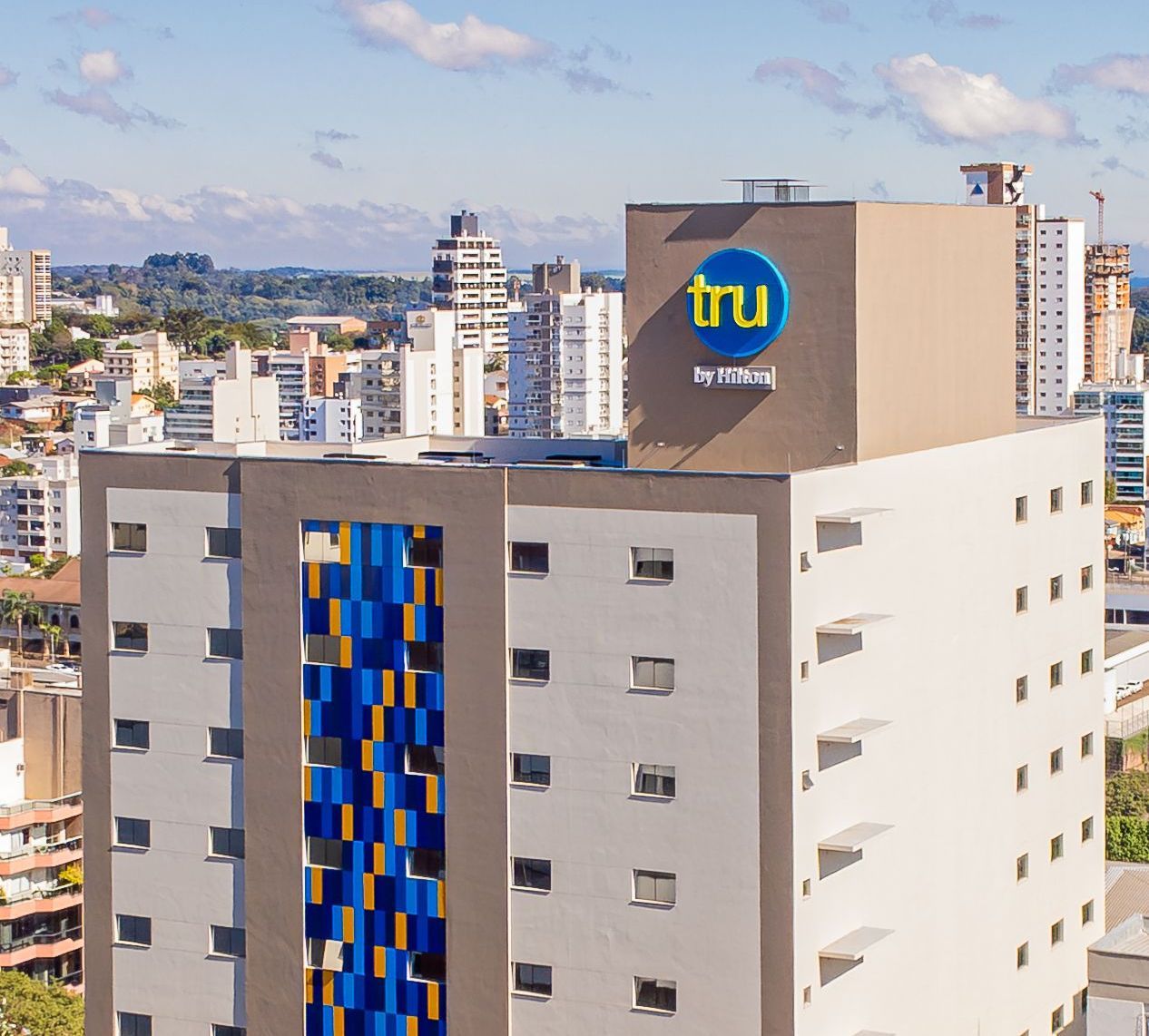 TRU BY HILTON