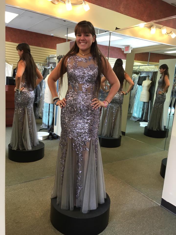 Girl wearing net shimmered  prom dress