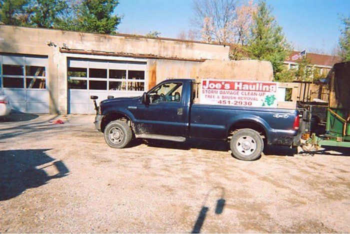 Joe’s Hauling & Property Cleanup | Delhi Township, OH