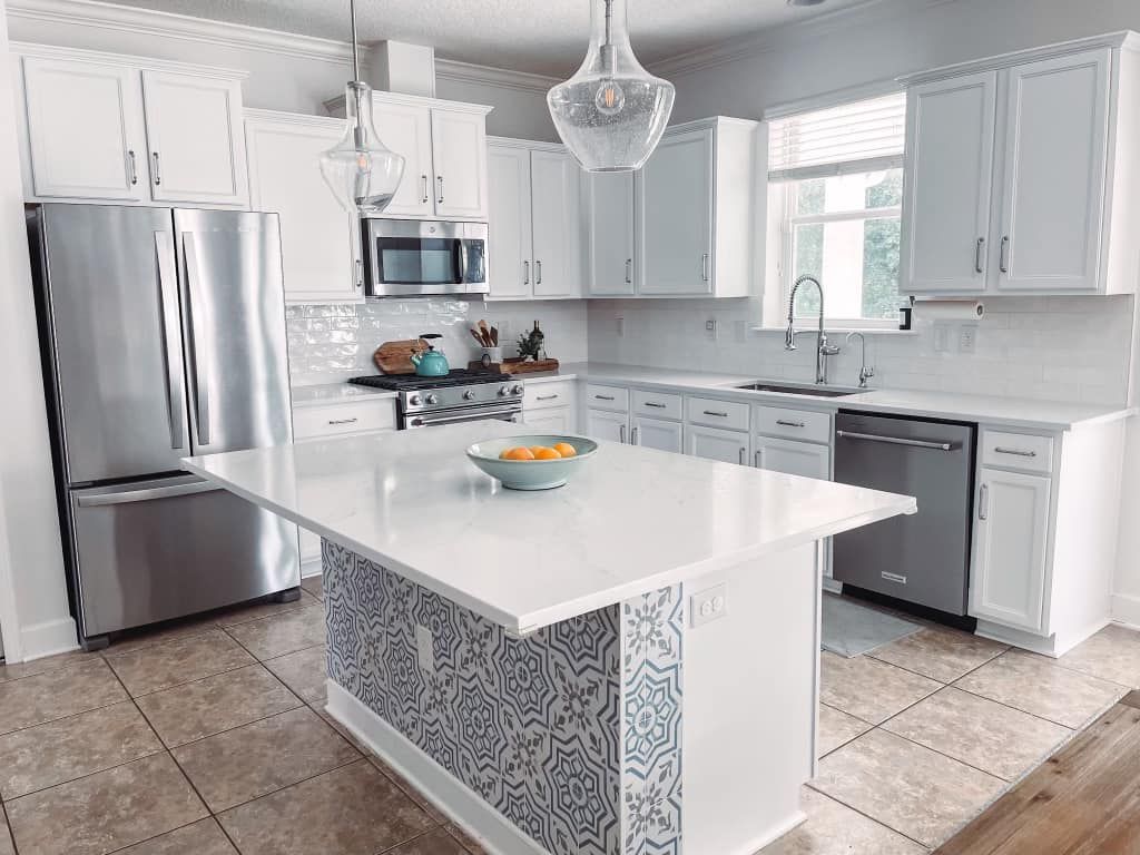 White Quartz Countertop — Jacksonville, FL — Champagne Stone Company