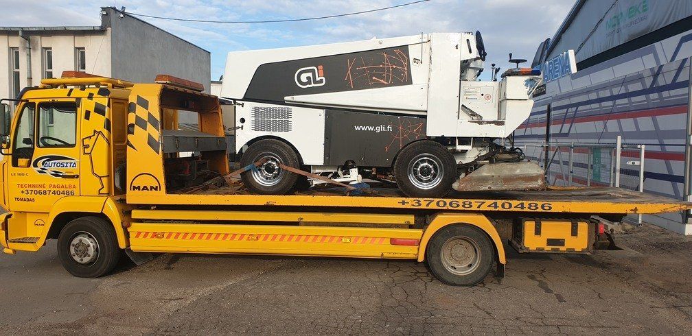 Statybinės technikos pervežimas