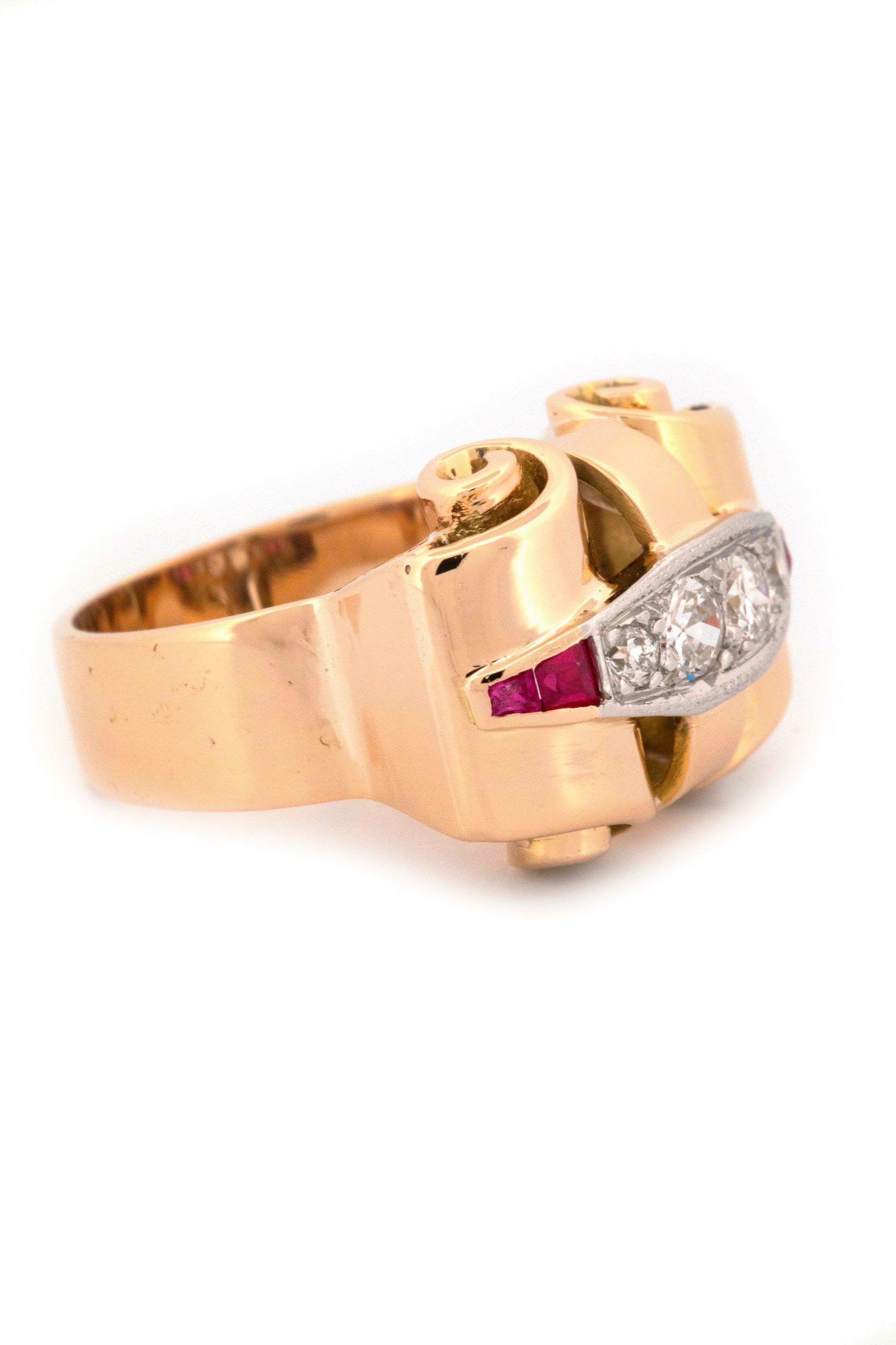 14k Yellow Gold Ruby & Diamond Ring