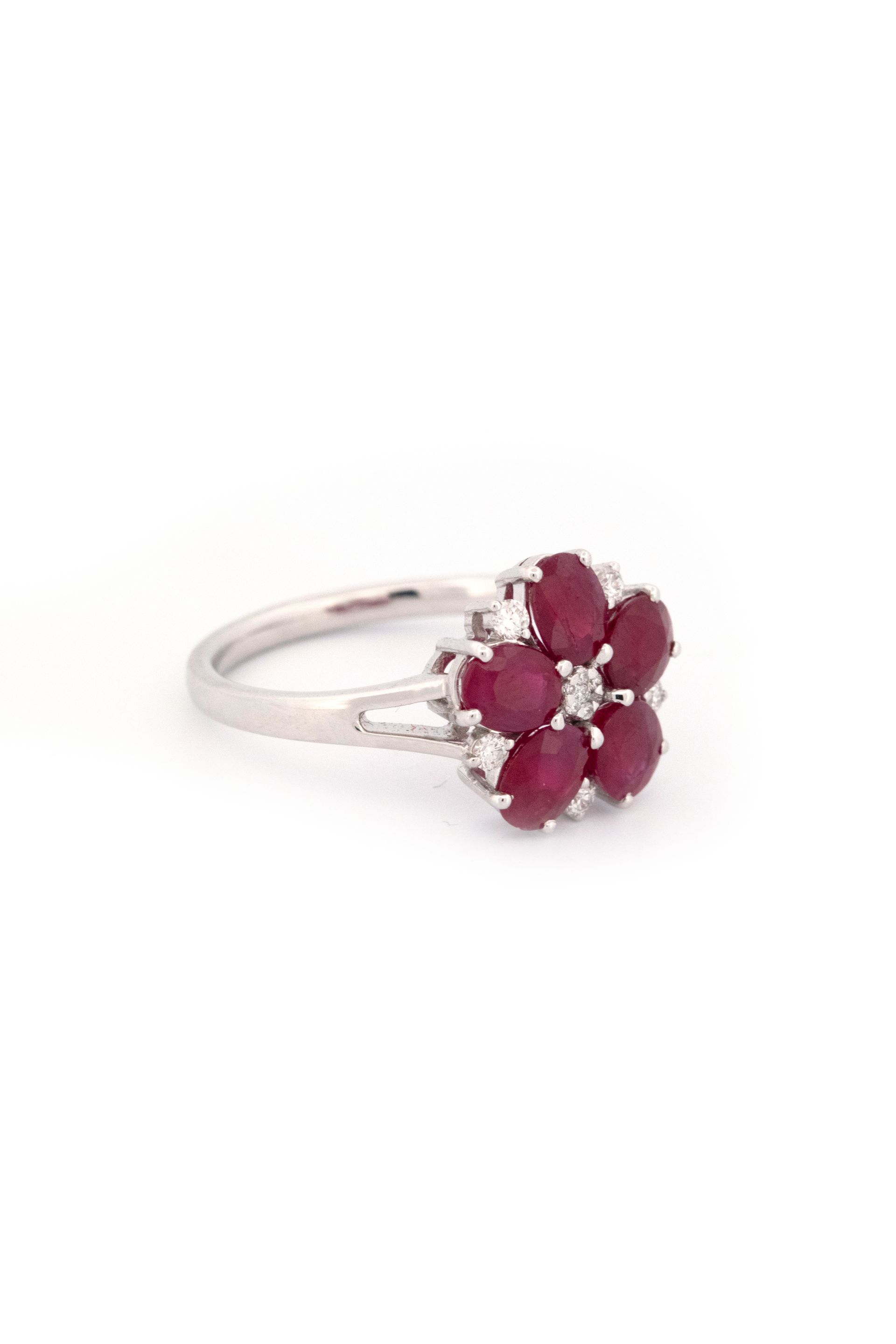 18k White Gold Ruby & Diamond Ring