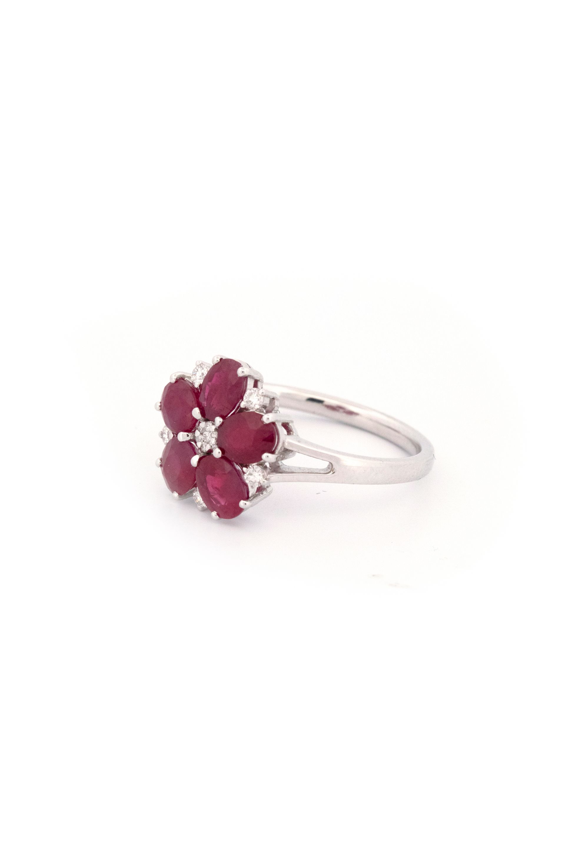 18k White Gold Ruby & Diamond Ring