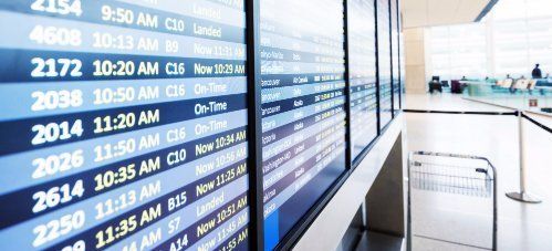 Flight status being displayed on the screen