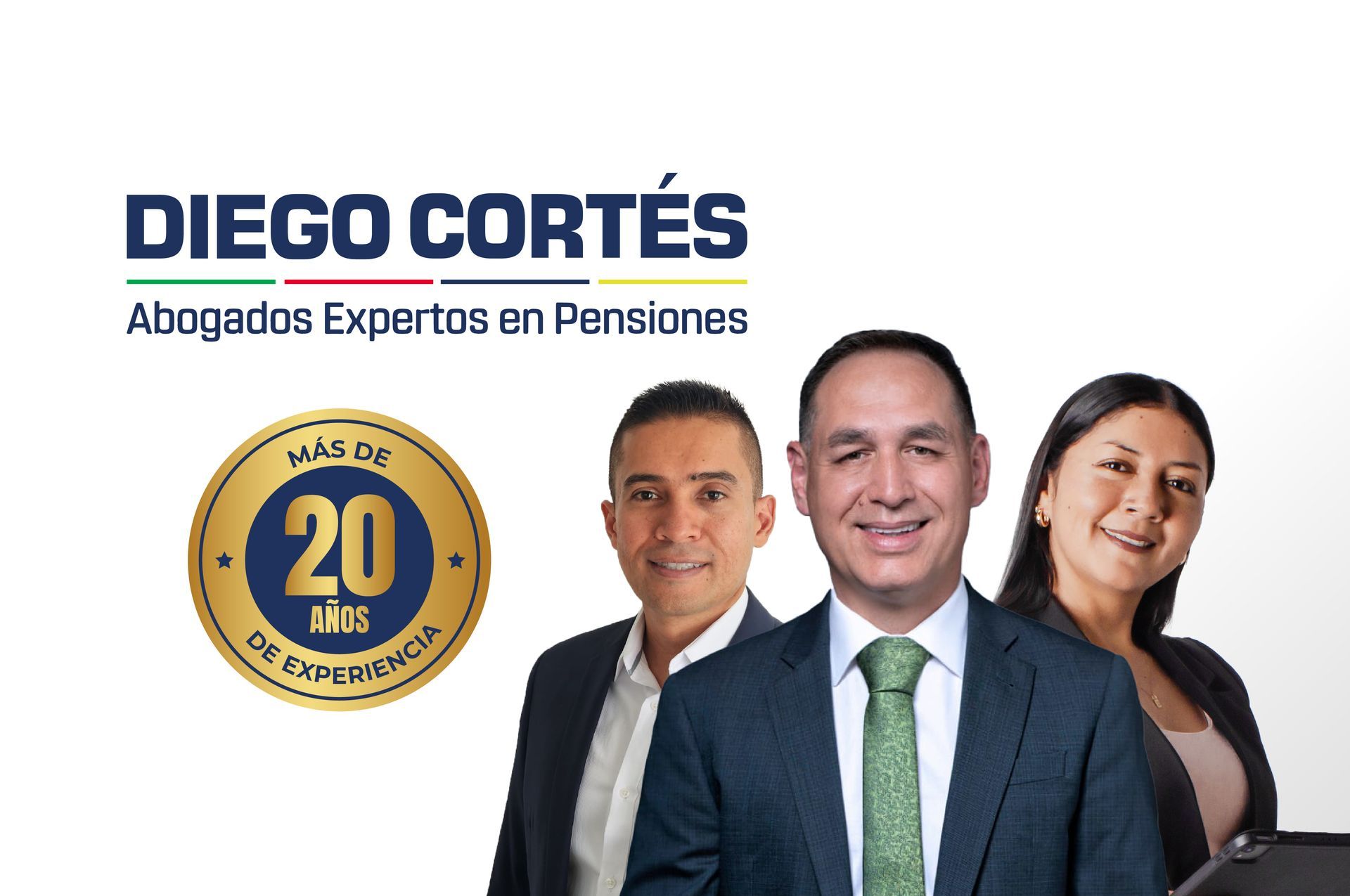 Un grupo de personas paradas una al lado de la otra frente a un cartel que dice Diego Cortes.