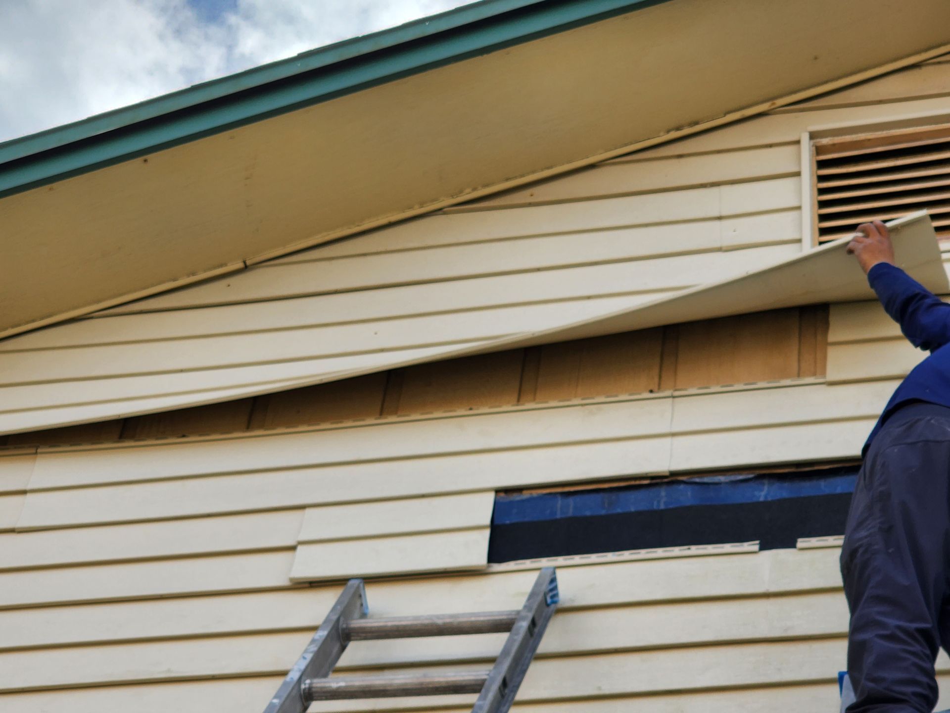 Siding Repair — Montgomery, NJ — JGo Property Solutions