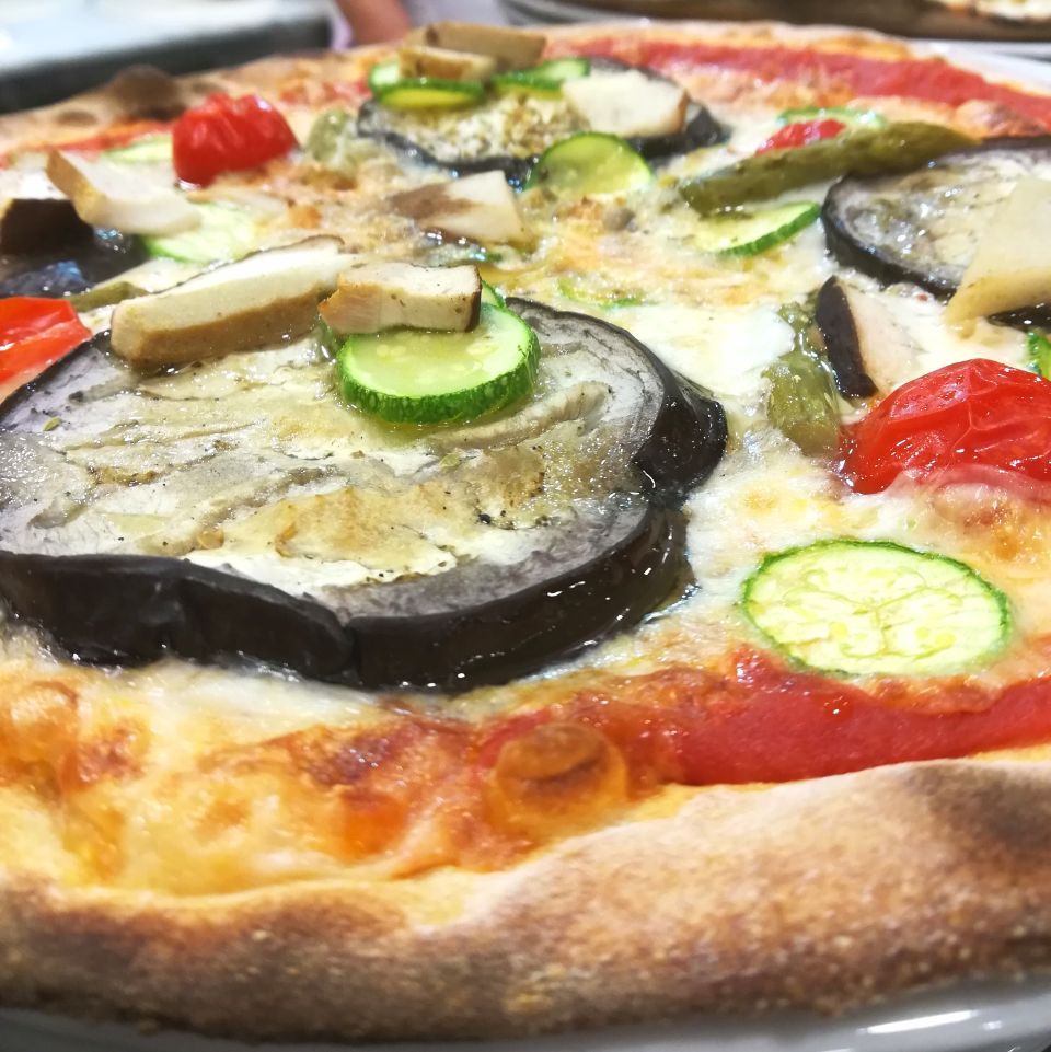 Pizza con la mozzarella