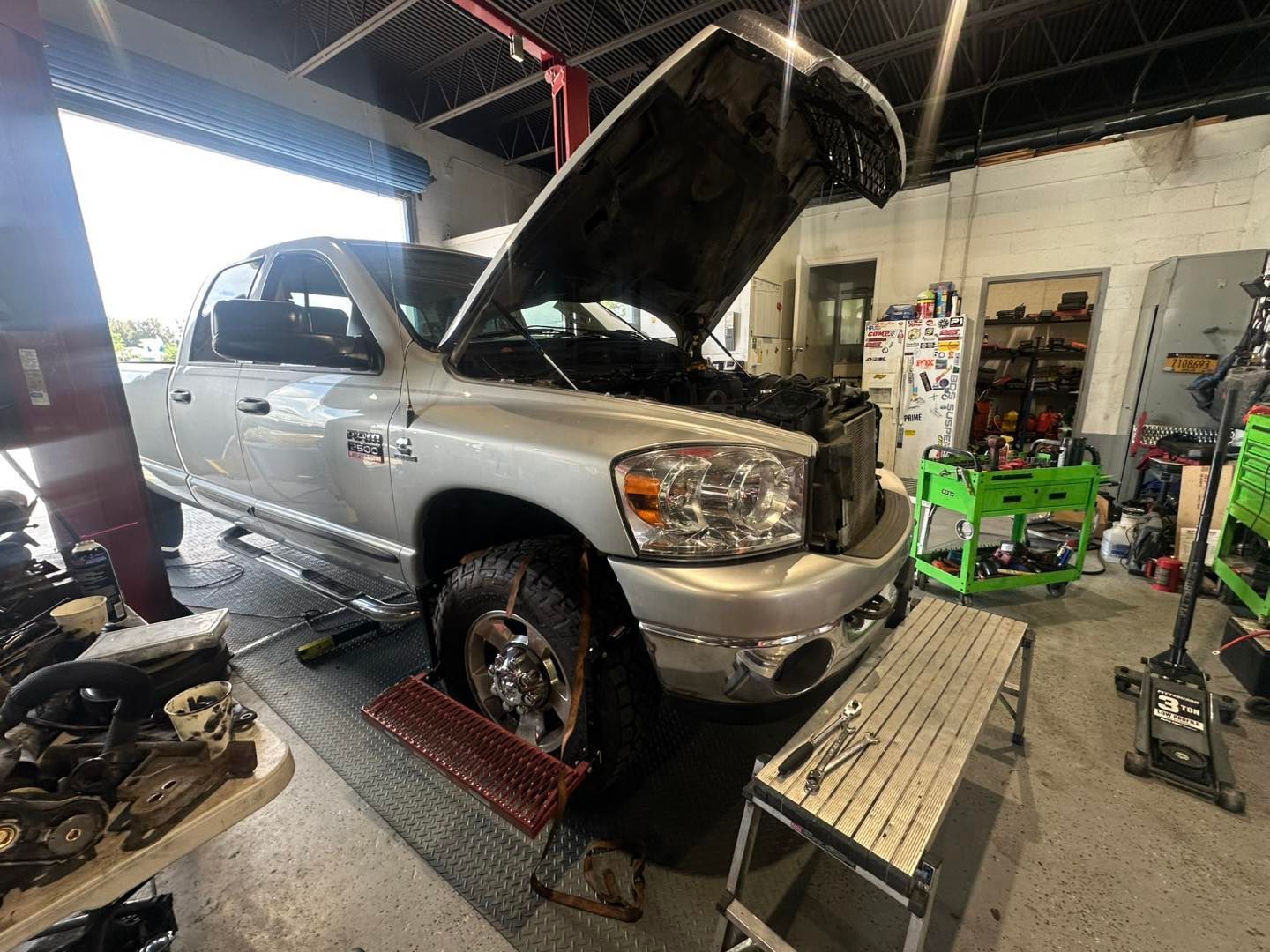 SHOP IMAGE | Treasure Coast Truck Center