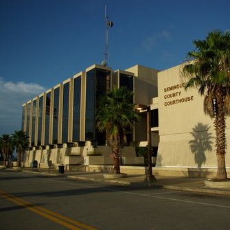 Picture of the outside building of the 18th Judicial Circuit Seminole Courthouse