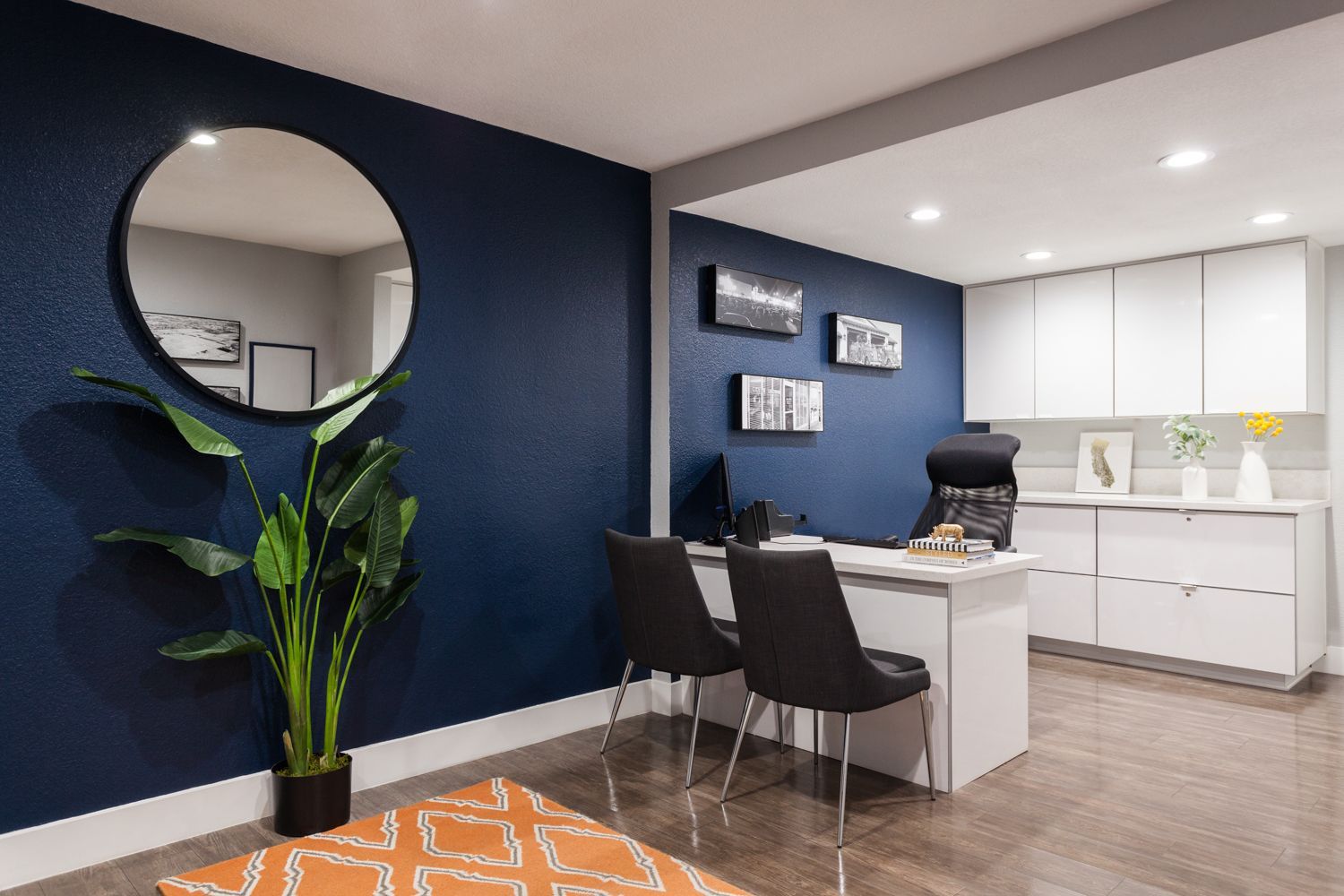 furnished leasing office