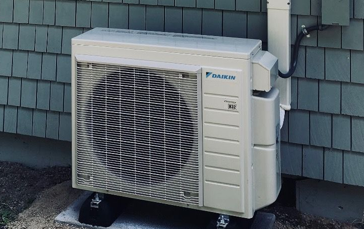 Heat pump installed by Sprague Mechanical in Gig Harbor, WA