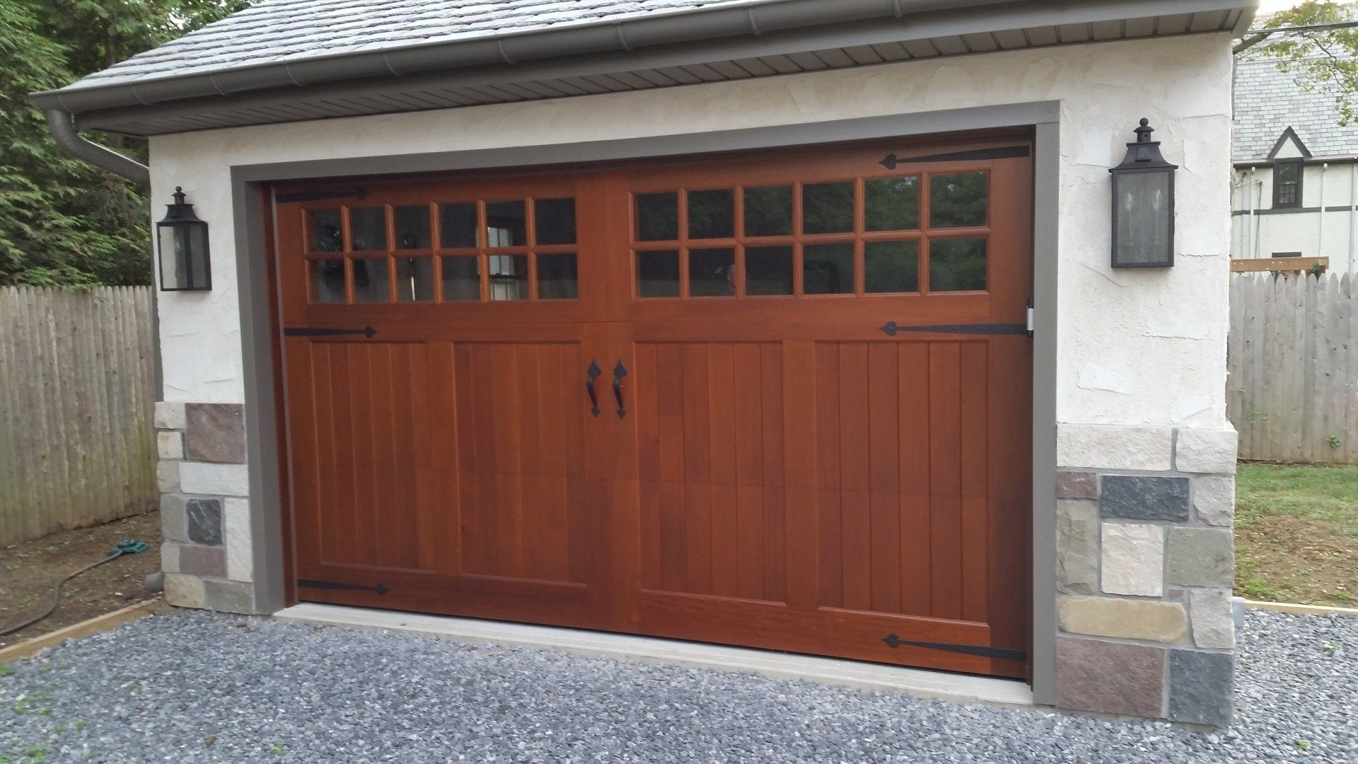 Large custom garage door installed in Nassau County 4