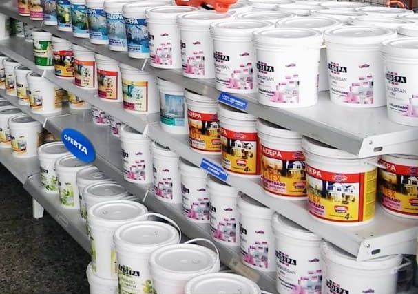 Pinturas y productos de ferretería