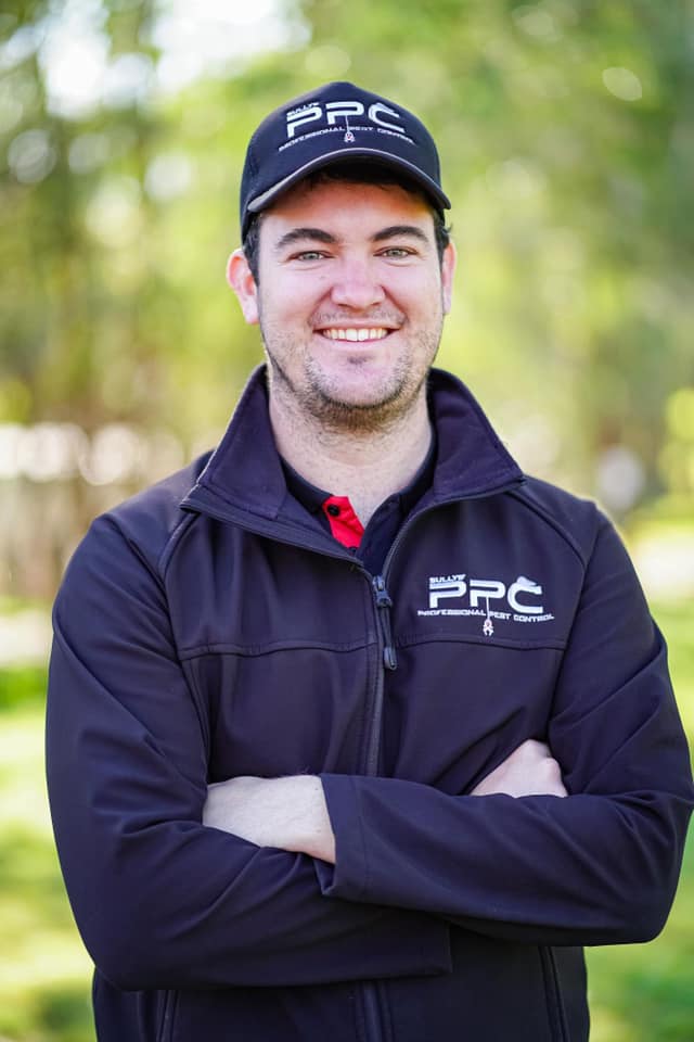 Nick Hynes — Professional Pest Control In Thurgoona NSW