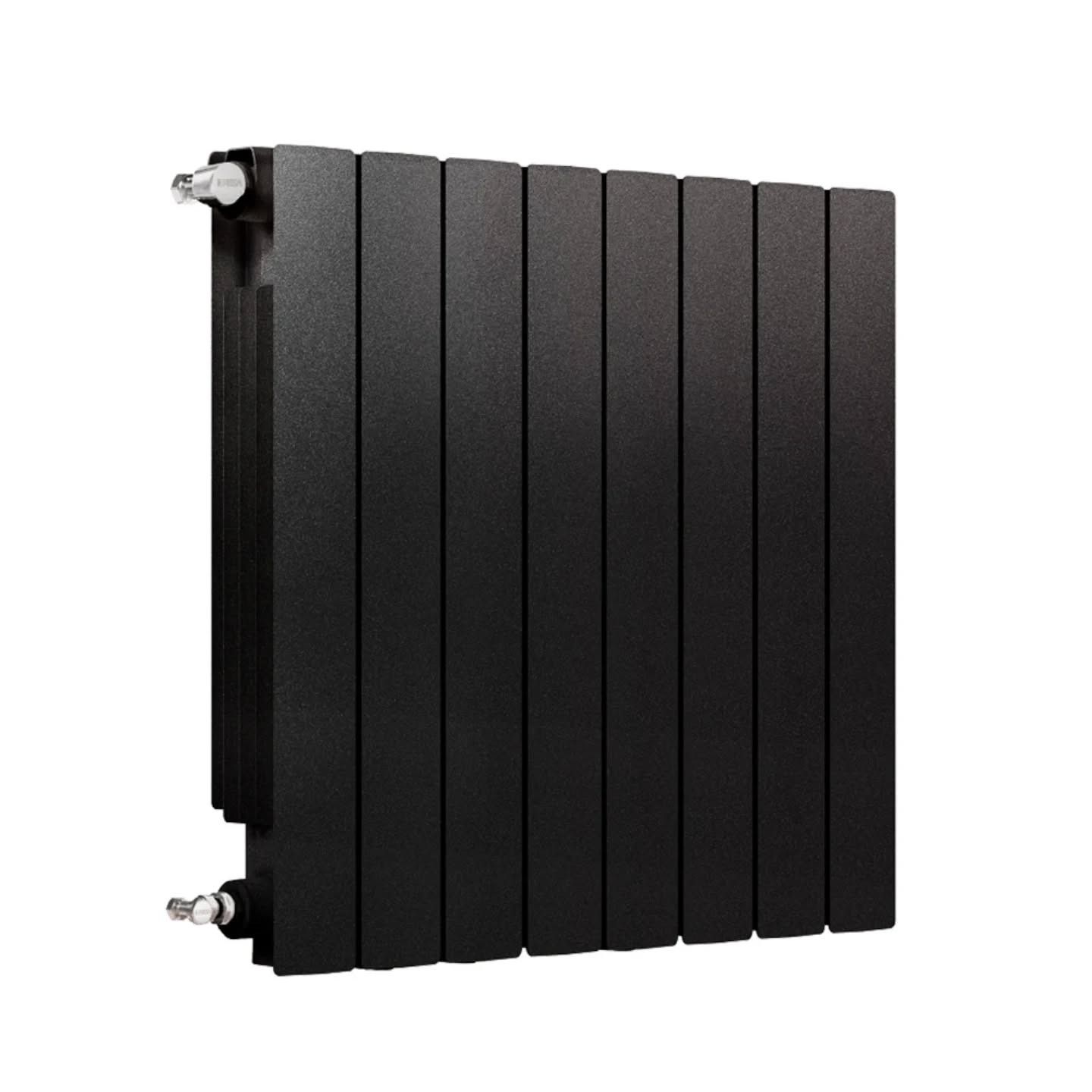 Radiador de panel vertical negro.