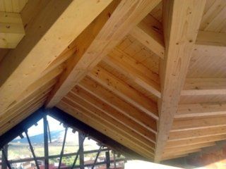 tettoia in legno