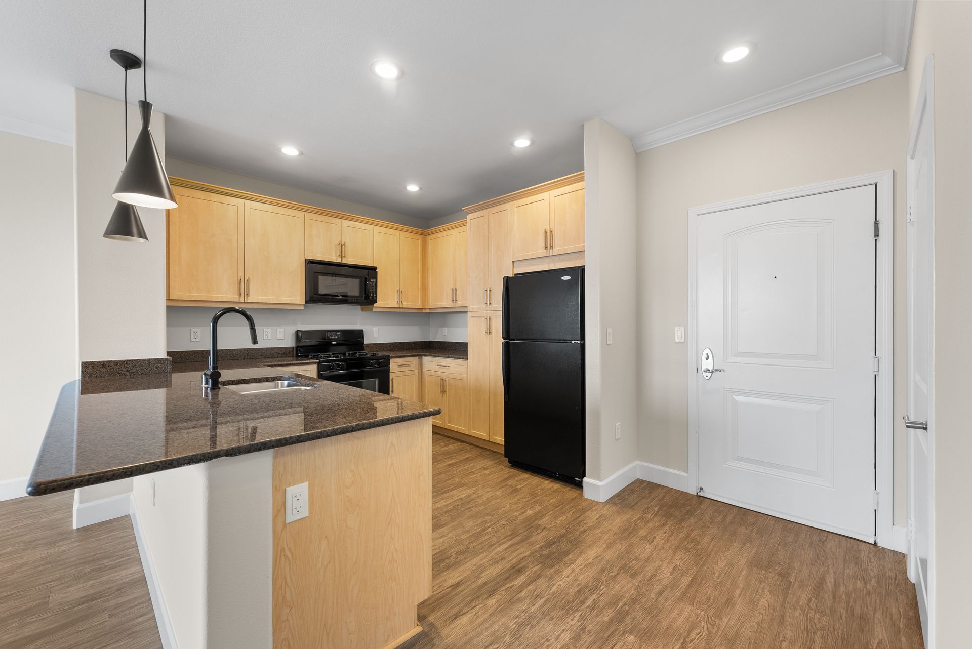 Photo of unfurnished kitchen