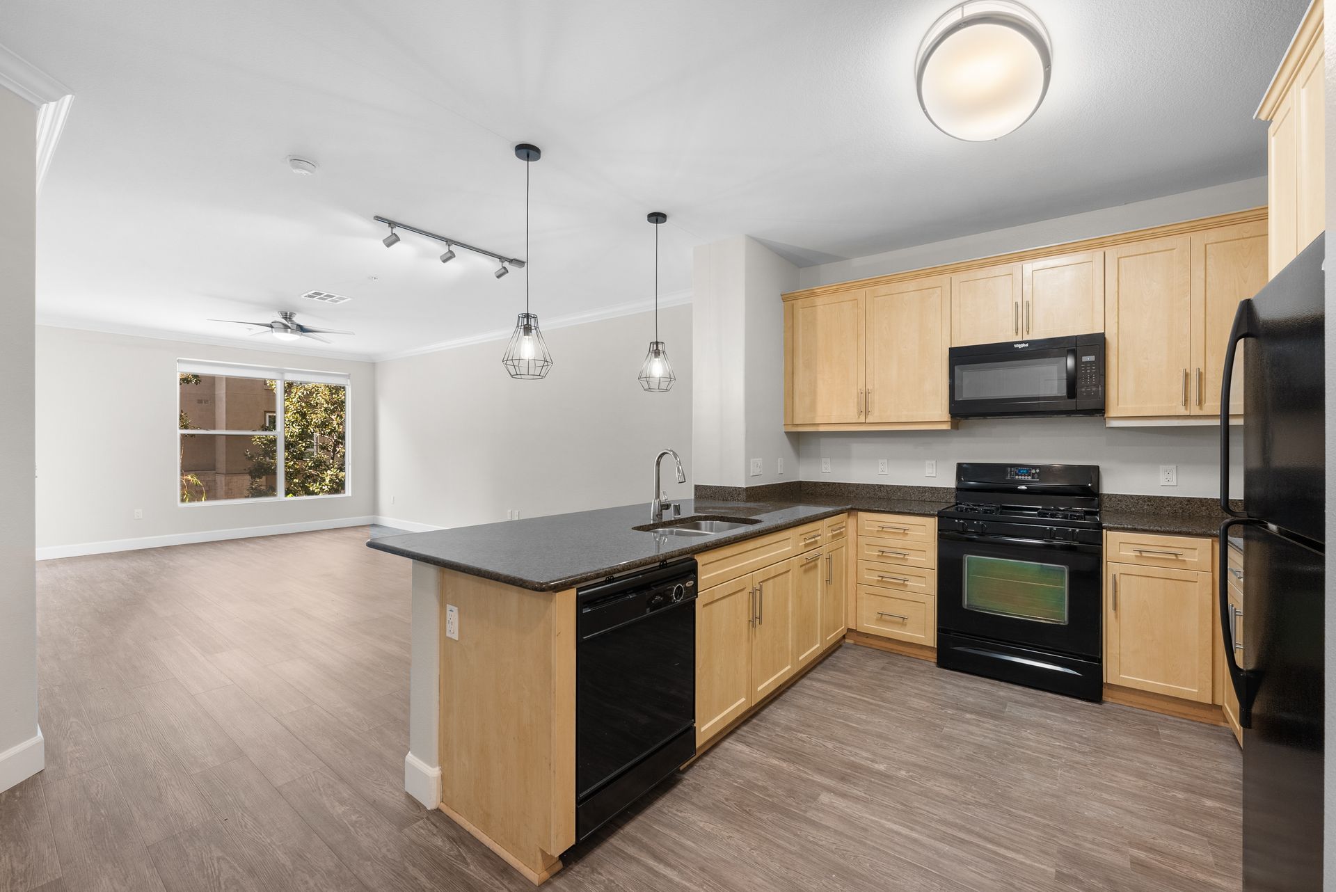 Photo of unfurnished kitchen