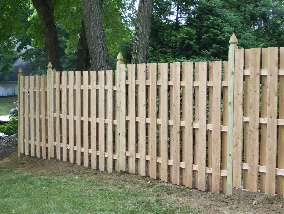 Side Of Wood Fence — Blue Anchor, NJ — Reyes Fence